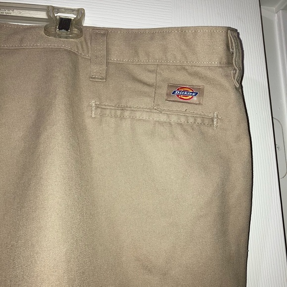 🟡Bundle 4 for $15🟡 Dickies Men khaki pants (big & tall) - Picture 3 of 4